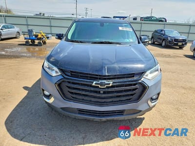 Piąte zdjęcie samochodu w środku: 2018 CHEVROLET TRAVERSE LT VIN:1GNERGKW1JJ189640 - miniatura