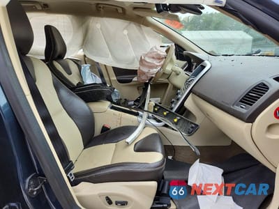 Zdjęcie 7 z 13 samochodu: 2011 VOLVO XC60 3.2 VIN:YV4952DL1B2176861 - miniatura