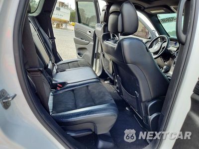 Zdjęcie 11 z 13 samochodu: 2019 JEEP GRAND CHEROKEE LAREDO VIN:1C4RJEAG8KC673164 - miniatura