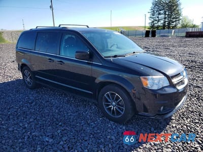 Czwarte zdjęcie samochodu z boku: 2017 DODGE GRAND CARAVAN SXT VIN:2C4RDGCG6HR581180 - miniatura