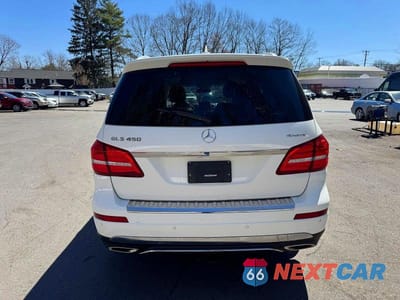 Piąte zdjęcie samochodu w środku: 2017 MERCEDES-BENZ GLS 450 4MATIC VIN:4JGDF6EE6HA884065 - miniatura