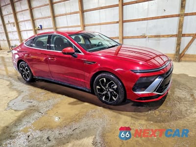 Czwarte zdjęcie samochodu z boku: 2024 HYUNDAI SONATA SEL VIN:KMHL64JA5RA394639 - miniatura