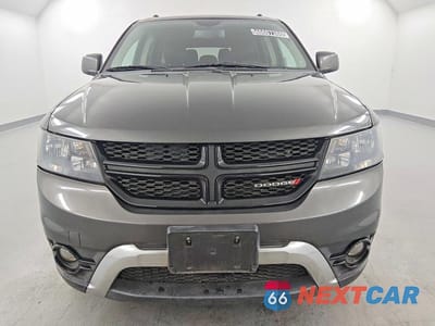 Piąte zdjęcie samochodu w środku: 2017 DODGE JOURNEY CROSSROAD VIN:3C4PDCGG8HT536068 - miniatura