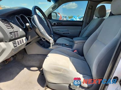 Zdjęcie 7 z 13 samochodu: 2005 TOYOTA TACOMA PRERUNNER ACCESS CAB VIN:5TETU62N95Z076787 - miniatura