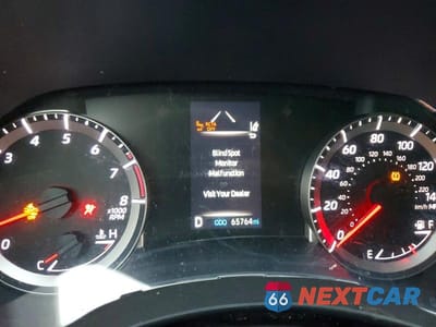 Zdjęcie 9 z 12 samochodu: 2022 TOYOTA HIGHLANDER LE VIN:5TDZZRAH8NS135740 - miniatura