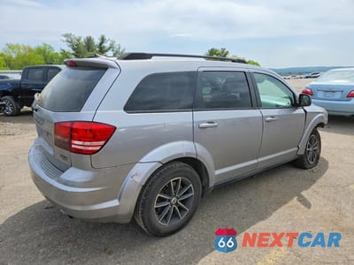 Trzecie zdjęcie samochodu z tyłu: 2018 DODGE JOURNEY SE VIN:3C4PDCAB3JT529726 - miniatura