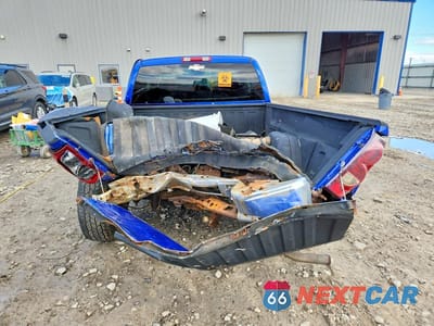 Zdjęcie 6 z 12 samochodu: 2003 CHEVROLET SILVERADO K1500 VIN:2GCEK19T931185161 - miniatura