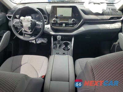 Zdjęcie 8 z 14 samochodu: 2024 TOYOTA HIGHLANDER LE VIN:5TDKDRAH1RS054990 - miniatura