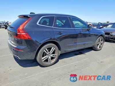 Trzecie zdjęcie samochodu z tyłu: 2019 VOLVO XC60 T6 VIN:YV4A22RK5K1333688 - miniatura