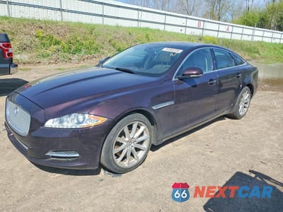 2013 JAGUAR XJ SAJWA1C78D8V41800 - główne zdjęcie licytacji z USA - miniatura