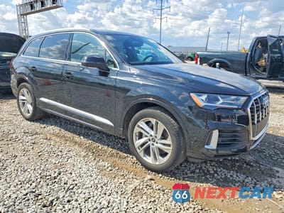 Czwarte zdjęcie samochodu z boku: 2022 AUDI Q7 PREMIUM VIN:WA1AXBF77ND002452 - miniatura
