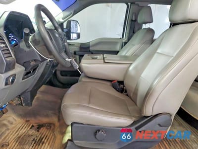 Zdjęcie 7 z 11 samochodu: 2020 FORD F350 SUPER DUTY UTILITY / SERVICE TRUCK VIN:1FD8X3B63LED40716 - miniatura