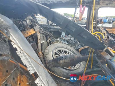 Zdjęcie 11 z 12 samochodu: 2014 KIA SPORTAGE EX VIN:KNDPCCACXE7639985 - miniatura