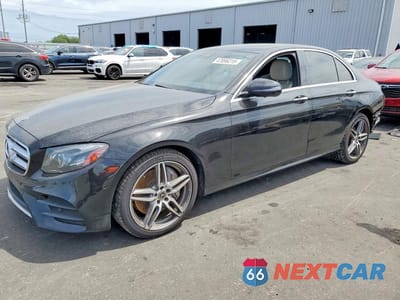 2019 MERCEDES-BENZ E 300 WDDZF4JBXKA662927 - główne zdjęcie licytacji z USA - miniatura