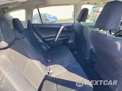 Zdjęcie 11 z 14 samochodu: 2016 TOYOTA RAV4 XLE VIN:JTMWFREV8GD087456 - miniatura