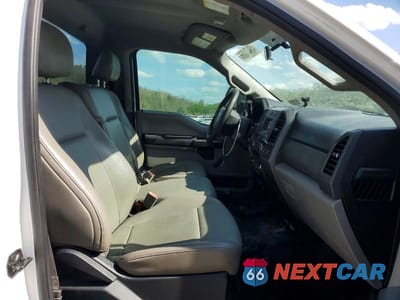 Zdjęcie 10 z 11 samochodu: 2017 FORD F250 SUPER DUTY VIN:1FTBF2B64HEF30216 - miniatura