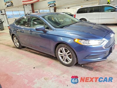 Czwarte zdjęcie samochodu z boku: 2018 FORD FUSION SE VIN:3FA6P0HD5JR276517 - miniatura