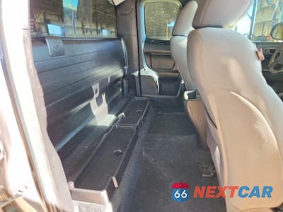 Zdjęcie 10 z 12 samochodu: 2023 TOYOTA TACOMA SR VIN:3TYRX5GNXPT086222 - miniatura