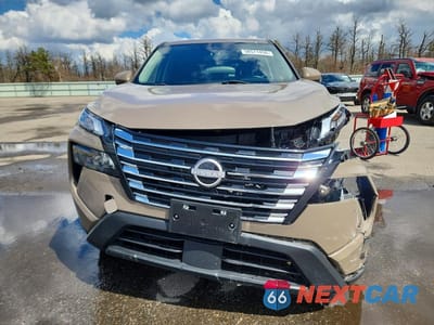 Piąte zdjęcie samochodu w środku: 2024 NISSAN ROGUE SV VIN:JN8BT3BBXRW442315 - miniatura