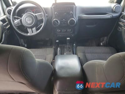 Zdjęcie 8 z 12 samochodu: 2011 JEEP WRANGLER UNLIMITED SPORT VIN:1J4BA3H14BL568476 - miniatura