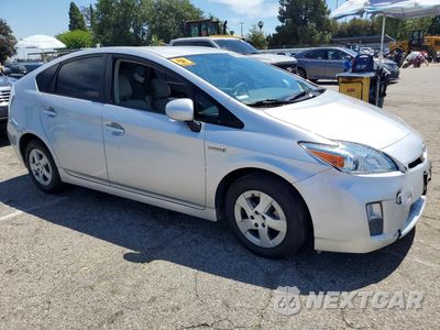Czwarte zdjęcie samochodu z boku: 2010 TOYOTA PRIUS III VIN:JTDKN3DU0A0234830 - miniatura