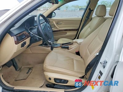Zdjęcie 7 z 12 samochodu: 2006 BMW 330 I VIN:WBAVB33546PS10073 - miniatura