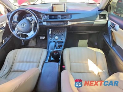 Zdjęcie 8 z 13 samochodu: 2011 LEXUS CT 200 VIN:JTHKD5BHXB2032229 - miniatura