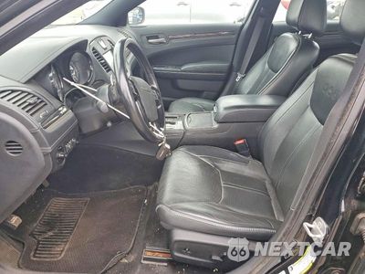 Zdjęcie 7 z 12 samochodu: 2013 CHRYSLER 300C VARVATOS VIN:2C3CCADT3DH732224 - miniatura