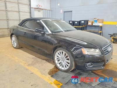 Czwarte zdjęcie samochodu z boku: 2012 AUDI A5 PREMIUM VIN:WAUVFAFH2CN001257 - miniatura