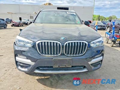 Piąte zdjęcie samochodu w środku: 2019 BMW X3 SDRIVE30I VIN:5UXTR7C59KLR49842 - miniatura