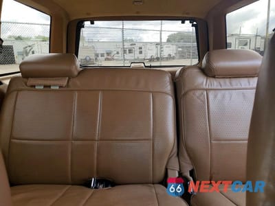 Zdjęcie 10 z 13 samochodu: 1996 FORD EXPLORER VIN:1FMDU34X8TZA03528 - miniatura