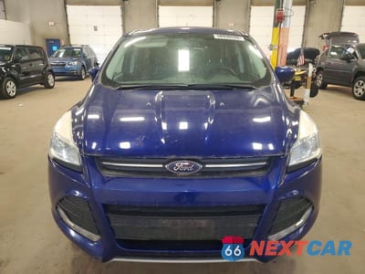 Piąte zdjęcie samochodu w środku: 2015 FORD ESCAPE SE VIN:1FMCU9GX0FUC57908 - miniatura