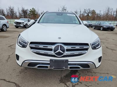Piąte zdjęcie samochodu w środku: 2021 MERCEDES-BENZ GLC 300 4MATIC VIN:W1N0G8EB4MF919841 - miniatura