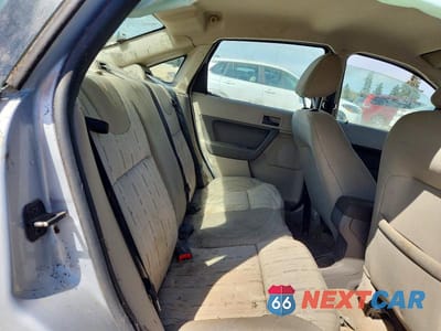 Zdjęcie 10 z 12 samochodu: 2008 FORD FOCUS SE VIN:1FAHP35N08W272633 - miniatura