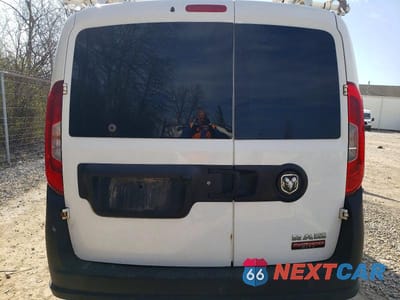 Zdjęcie 10 z 13 samochodu: 2016 RAM PROMASTER CITY UTILITY / SERVICE VAN VIN:ZFBERFATXG6B46006 - miniatura