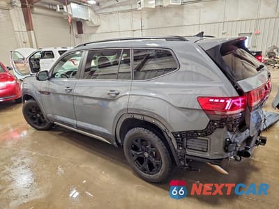 Drugie zdjęcie samochodu z przodu: 2024 VOLKSWAGEN ATLAS PEAK EDITION SE VIN:1V2CR2CA9RC538273 - miniatura