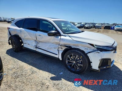 Czwarte zdjęcie samochodu z boku: 2025 ACURA MDX A-SPEC VIN:5J8YE1H05SL013165 - miniatura