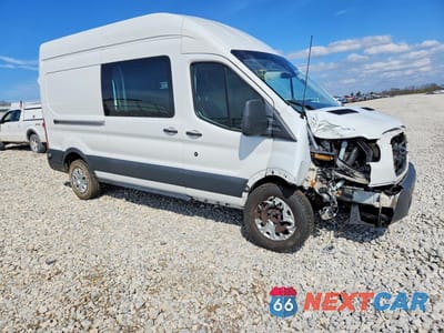Czwarte zdjęcie samochodu z boku: 2018 FORD TRANSIT 250 DELIVERY VAN VIN:1FTYR2XG5JKB40543 - miniatura