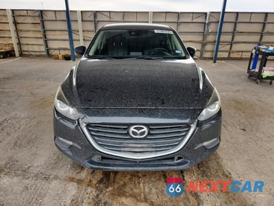 Piąte zdjęcie samochodu w środku: 2018 MAZDA 3 TOURING VIN:3MZBN1L39JM266778 - miniatura