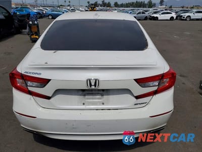 Zdjęcie 6 z 12 samochodu: 2018 HONDA ACCORD SPORT VIN:1HGCV1F31JA147883 - miniatura