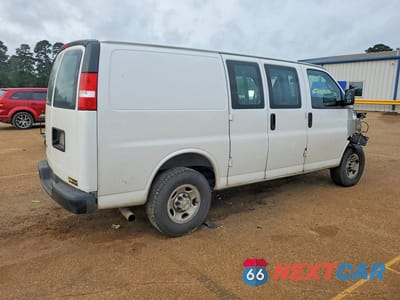 Trzecie zdjęcie samochodu z tyłu: 2024 CHEV EXPRESS G2500 VIN:1GCWGAFP8R1240176 - miniatura