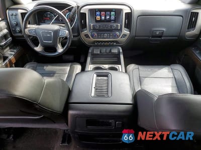 Zdjęcie 8 z 12 samochodu: 2018 GMC SIERRA K1500 DENALI VIN:3GTU2PEC5JG208833 - miniatura
