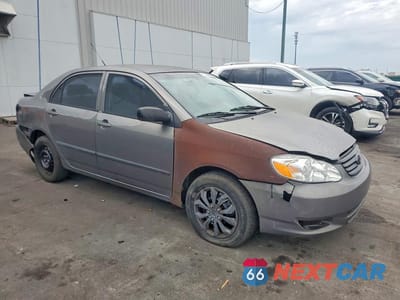 Czwarte zdjęcie samochodu z boku: 2004 TOYOTA COROLLA CE VIN:1NXBR32E34Z305060 - miniatura