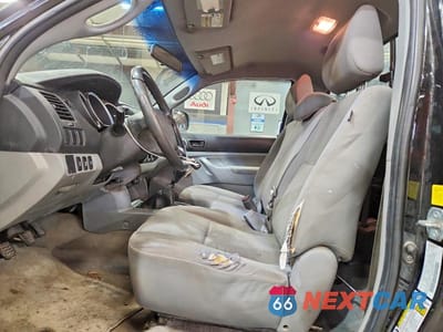 Zdjęcie 7 z 12 samochodu: 2011 TOYOTA TACOMA BASE VIN:5TFPX4EN2BX001408 - miniatura