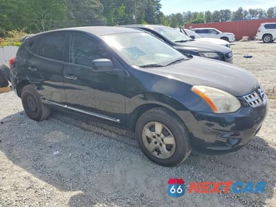 Czwarte zdjęcie samochodu z boku: 2013 NISSAN ROGUE S VIN:JN8AS5MT2DW025411 - miniatura
