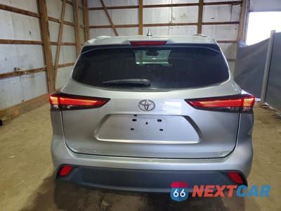 Zdjęcie 6 z 13 samochodu: 2023 TOYOTA HIGHLANDER XLE VIN:5TDKDRAH0PS006216 - miniatura