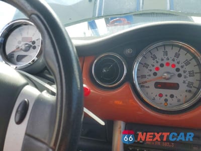 Zdjęcie 9 z 12 samochodu: 2003 MINI COOPER S VIN:WMWRE33453TD63969 - miniatura