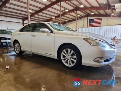 Czwarte zdjęcie samochodu z boku: 2012 LEXUS ES 350 VIN:JTHBK1EG3C2479875 - miniatura