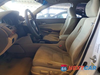 Zdjęcie 7 z 13 samochodu: 2009 HONDA ACCORD EX VIN:1HGCP26769A162667 - miniatura