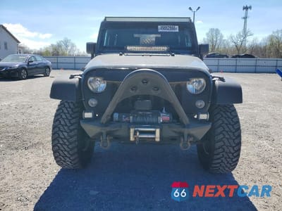 Piąte zdjęcie samochodu w środku: 2015 JEEP WRANGLER SPORT VIN:1C4AJWAG3FL729827 - miniatura